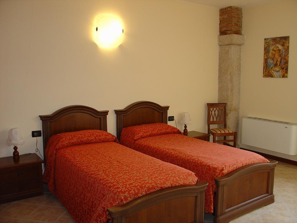 Agriturismo Sangallo Bedizzole Eksteriør billede